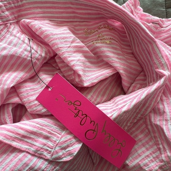 LILLY PULITZER SEA VIEW BUTTON DOWN TOP NWT - Picture 15 of 16